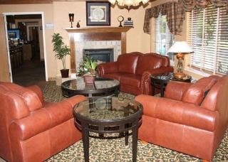 Comfort Inn & Suites3