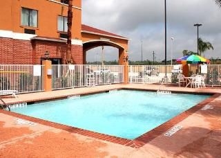Sleep Inn & Suites2