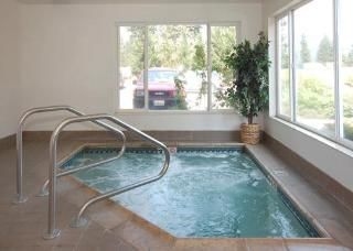 Quality Inn & Suites2