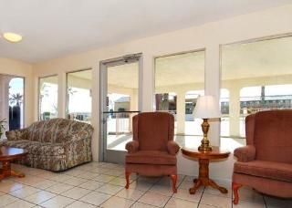 Rodeway Inn Near I-53