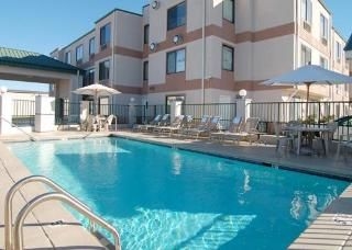 Comfort Suites2