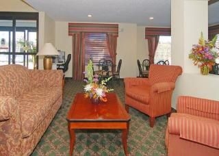 Comfort Suites3