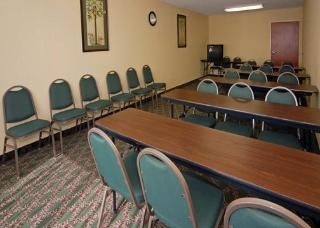 Comfort Suites4