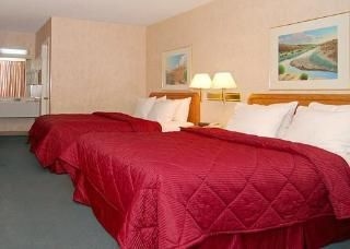 Comfort Inn East1