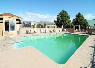 Comfort Inn East2