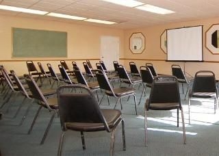 Comfort Inn East4