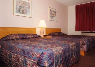 Econo Lodge1