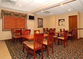 Comfort Inn0