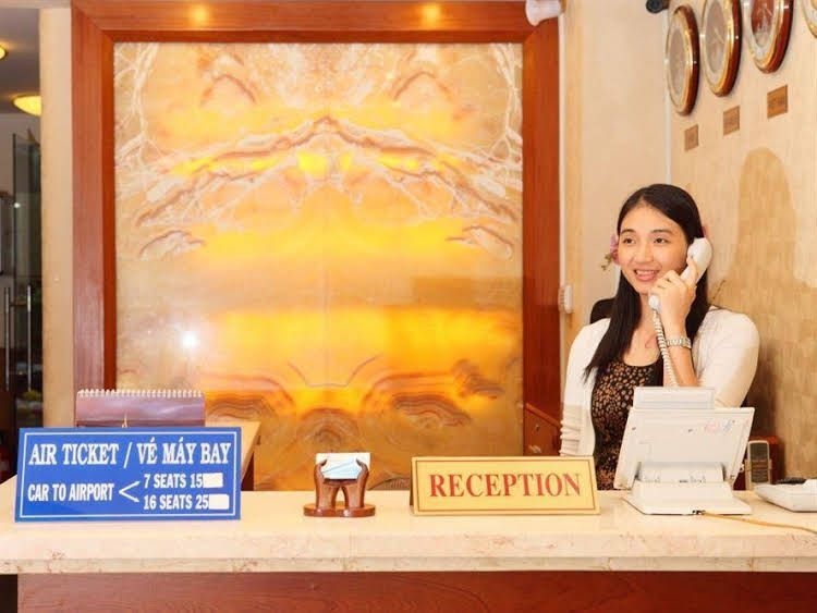 Red Ruby Hotel Ben Thanh1