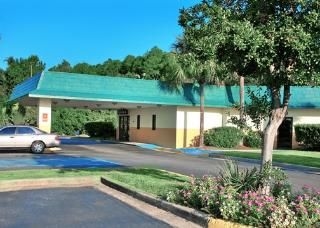 Rodeway Inn0