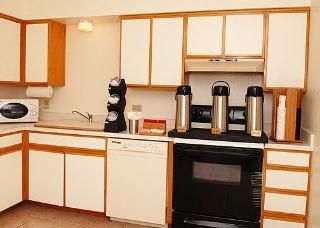Rodeway Inn & Suites4