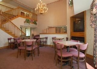 Quality Inn & Suites4