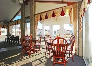 Rodeway Inn3