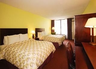 Clarion Inn1