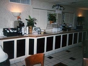 Quality Inn4