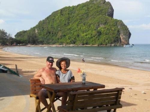Bang Boet Bay Beach Resort4