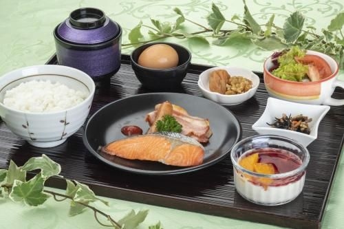 โรงแรมอวาลอร์ม คิโนกุนิ (Hotel Avalorm Kinokuni)0