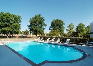 Comfort Inn Olde Town2