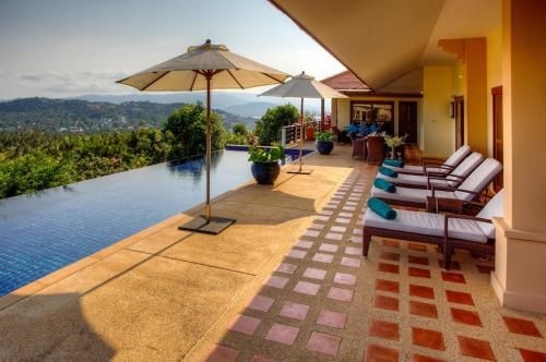 Villa Alpha0