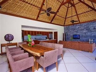 Villa Alam Seminyak0