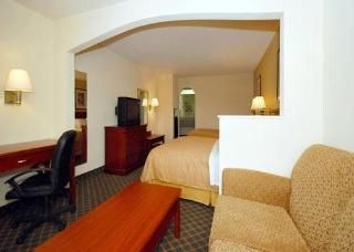 Quality Inn1