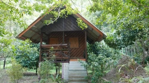 Khao Sok Green Mountain View0