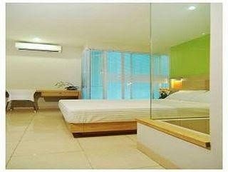 เลอกรีน สวีท เซนายัน (LeGreen Suite Slipi)0