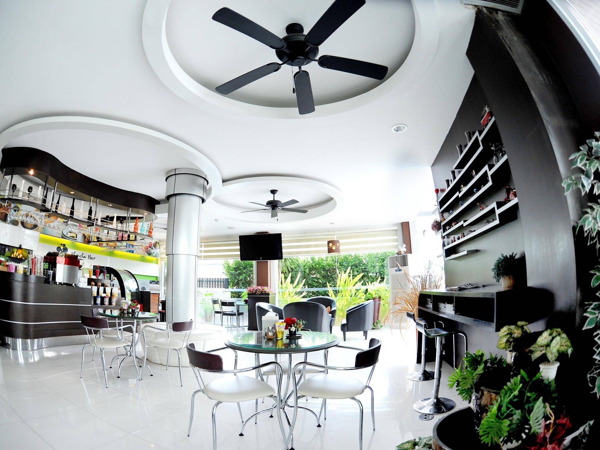 เหรียญชัย เพลส (Rhienchai Place Hotel)0