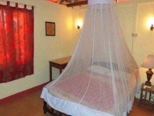 Shawnels Beach Resort0