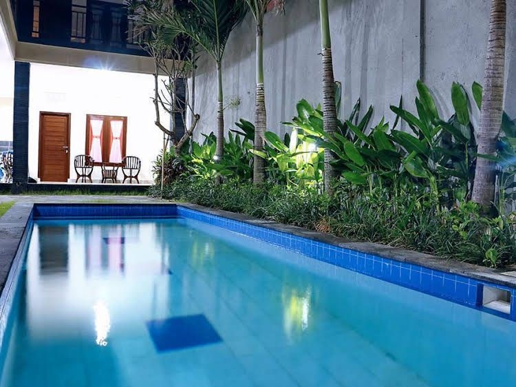 กราฮา เวธา สวีท กูตา (Graha Wedha Suite Kuta)0