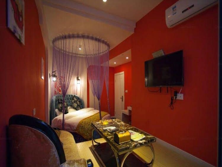 Star Sky Inn0