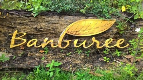 บานบุรี เฮาส์ (Banburee House)1