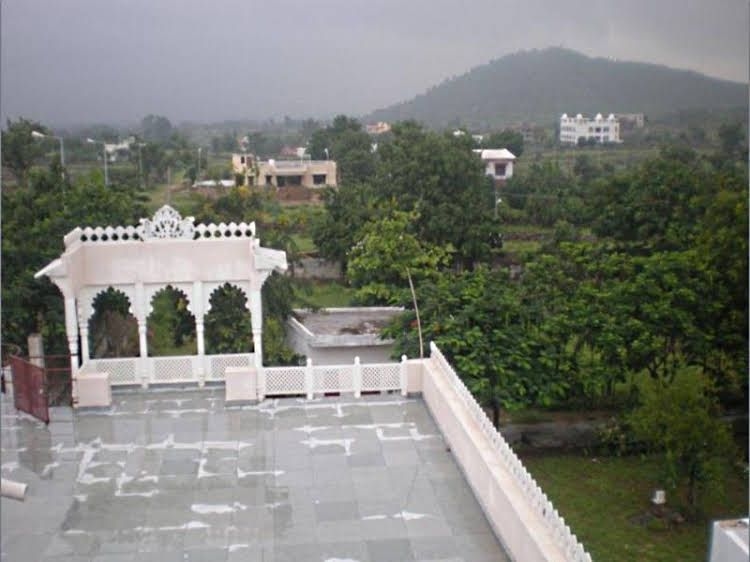 Manhar Vilas Hotel0