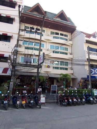 โรงแรมออร์คิด เรสซิเดนซ์ (Hotel Orchid Residence)0