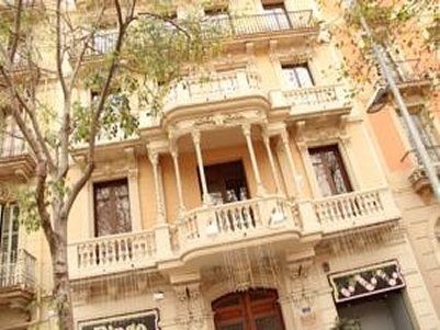 MH Apartments Center0