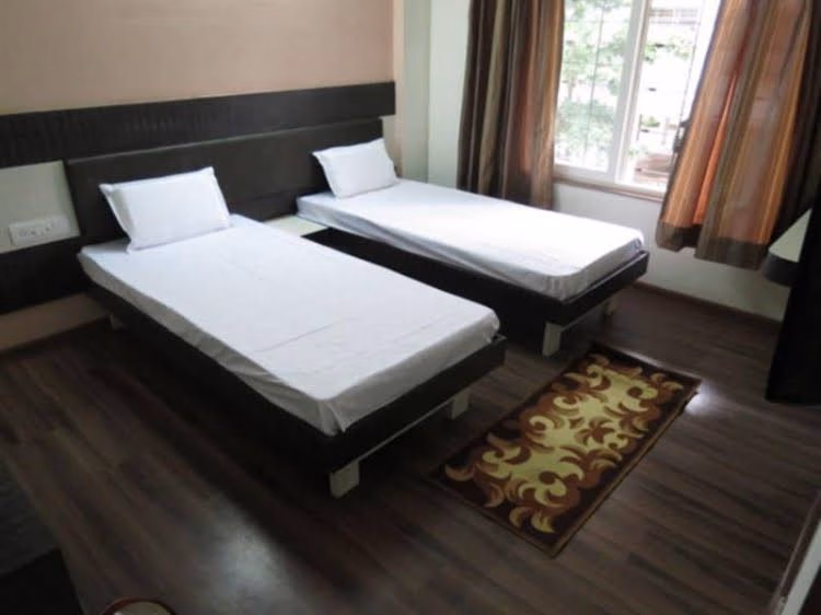 Cozy Nest Service Apartment3