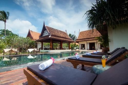 บ้านไทย ลันตา รีสอร์ท (Baan Thai Lanta Resort)1