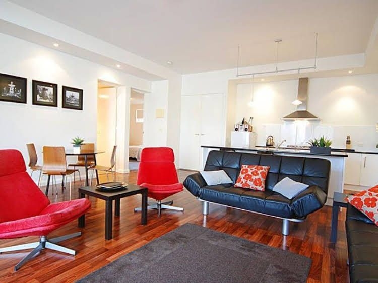 Courtyard Complex Serviced Apartments0