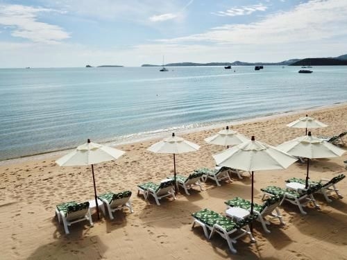Eden Beach Villas1