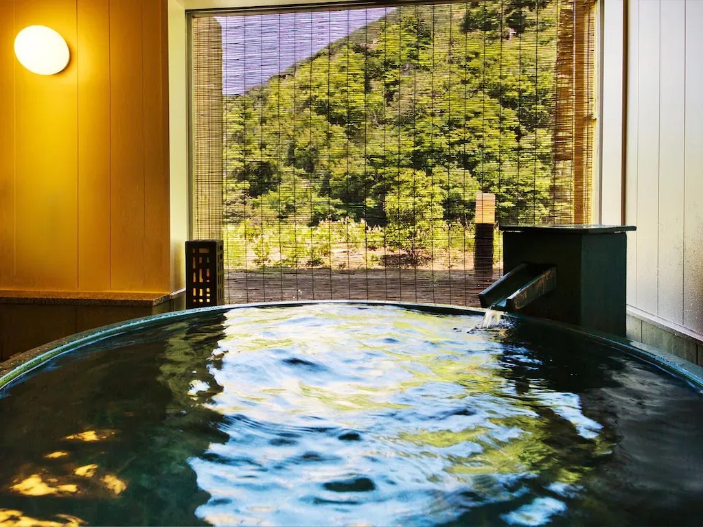 คุโรเบะ อุนะซึกิ ออนเซ็น โทเก็น (Kurobe Unazuki Onsen Togen)3