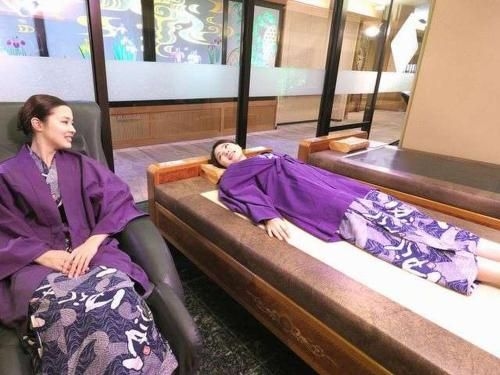Yuraku Hotel1