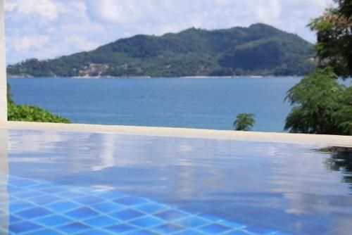 อติกา วิลลาส์ ภูเก็ต (Atika Villas Phuket)0