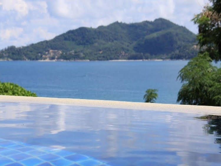 อติกา วิลลาส์ ภูเก็ต (Atika Villas Phuket)1