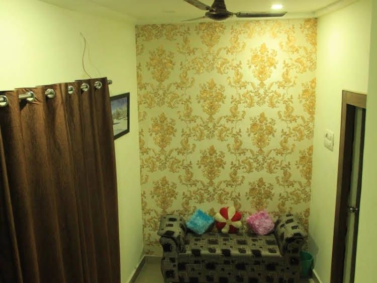 Hotel Divine Inn3