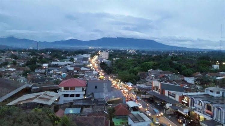 Agria Gino Feruci Bogor Hotel0