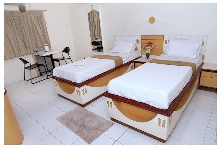 Hotel Ravikiran Executive RITZ Group0