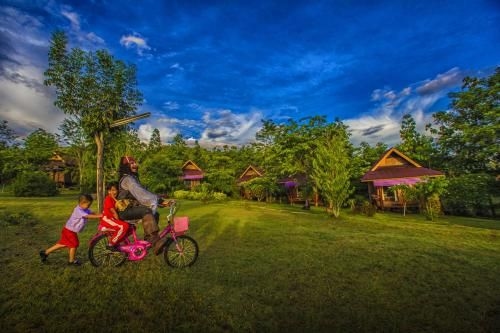 โรแมนติก ทาม เมาท์เทน รีสอร์ท (บ้านเนินเขาวิวปายรีสอร์ท) (Romantic Time Mountain Resort)2