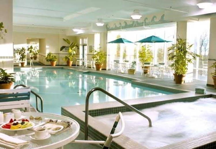 Marriott Niagara Falls Fallsview Hotel & Spa0