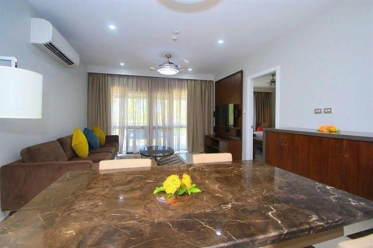 The Palms Denarau0