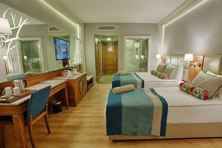 Sensitive Premium Resort and SPA0